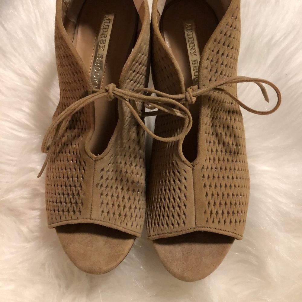 Audrey Brooks Women’s Shoes